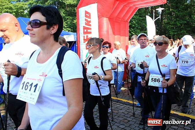 Zdjęcie w galerii na portalu naszraciborz.pl: Rekord Guinnessa w Nordic Walking w liczbach wiadomości z regionu