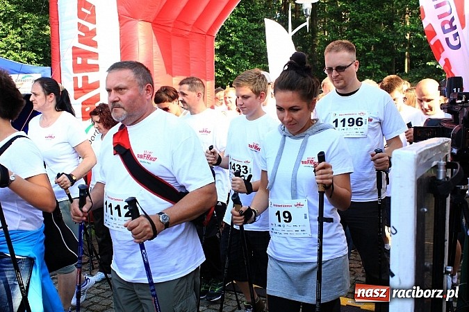 Zdjęcie w galerii na portalu naszraciborz.pl: Rekord Guinnessa w Nordic Walking w liczbach wiadomości z regionu