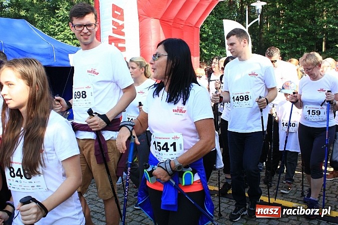 Zdjęcie w galerii na portalu naszraciborz.pl: Rekord Guinnessa w Nordic Walking w liczbach wiadomości z regionu