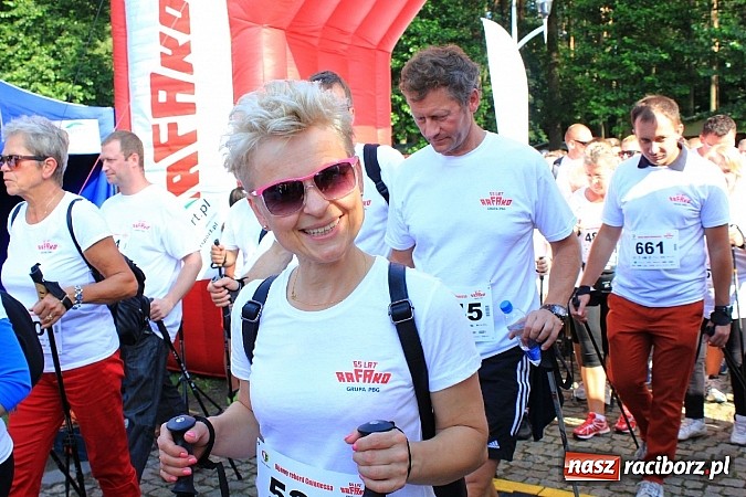 Zdjęcie w galerii na portalu naszraciborz.pl: Rekord Guinnessa w Nordic Walking w liczbach wiadomości z regionu