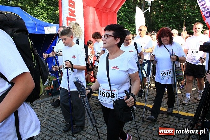 Zdjęcie w galerii na portalu naszraciborz.pl: Rekord Guinnessa w Nordic Walking w liczbach wiadomości z regionu