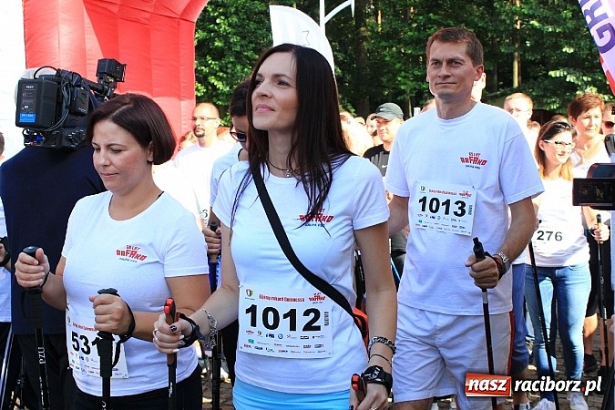Zdjęcie w galerii na portalu naszraciborz.pl: Rekord Guinnessa w Nordic Walking w liczbach wiadomości z regionu