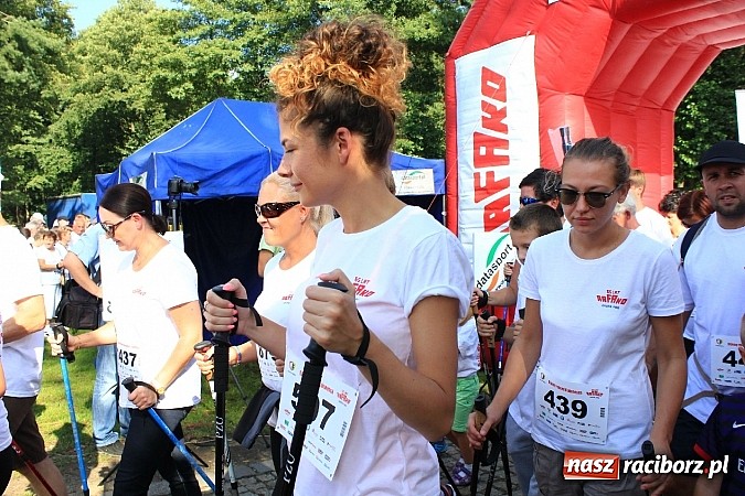 Zdjęcie w galerii na portalu naszraciborz.pl: Rekord Guinnessa w Nordic Walking w liczbach wiadomości z regionu