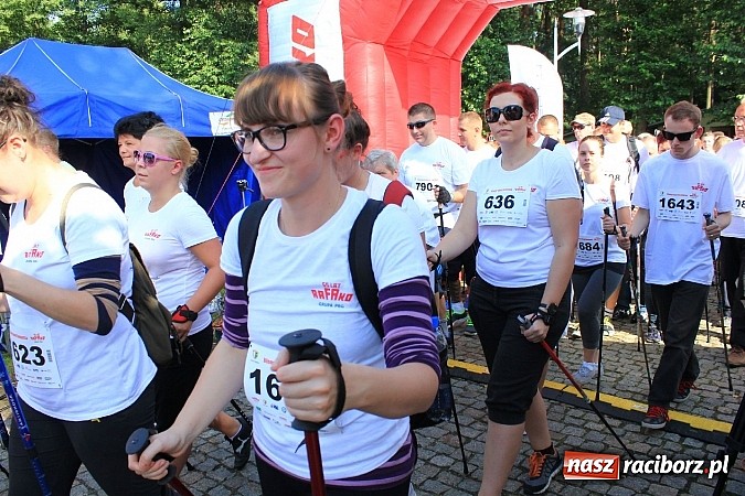 Zdjęcie w galerii na portalu naszraciborz.pl: Rekord Guinnessa w Nordic Walking w liczbach wiadomości z regionu