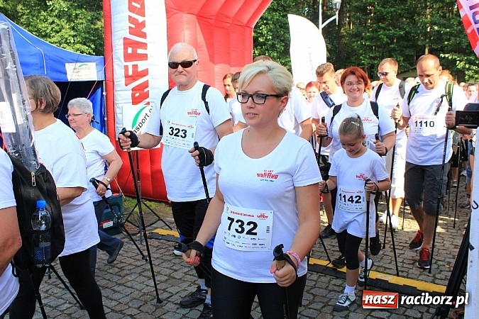 Zdjęcie w galerii na portalu naszraciborz.pl: Rekord Guinnessa w Nordic Walking w liczbach wiadomości z regionu
