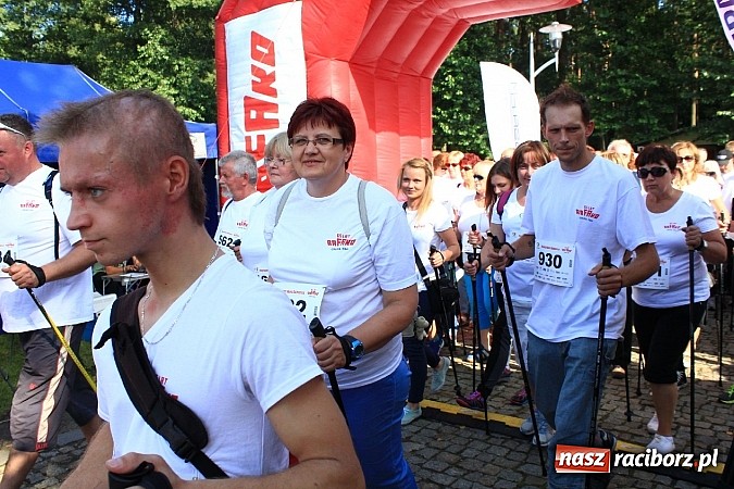 Zdjęcie w galerii na portalu naszraciborz.pl: Rekord Guinnessa w Nordic Walking w liczbach wiadomości z regionu