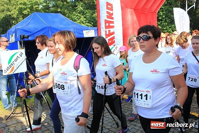 Zdjęcie w galerii na portalu naszraciborz.pl: Rekord Guinnessa w Nordic Walking w liczbach wiadomości z regionu