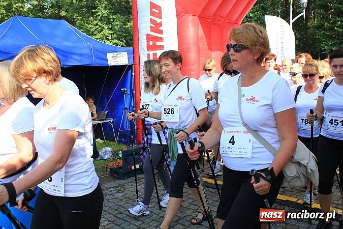 Zdjęcie w galerii na portalu naszraciborz.pl: Rekord Guinnessa w Nordic Walking w liczbach wiadomości z regionu