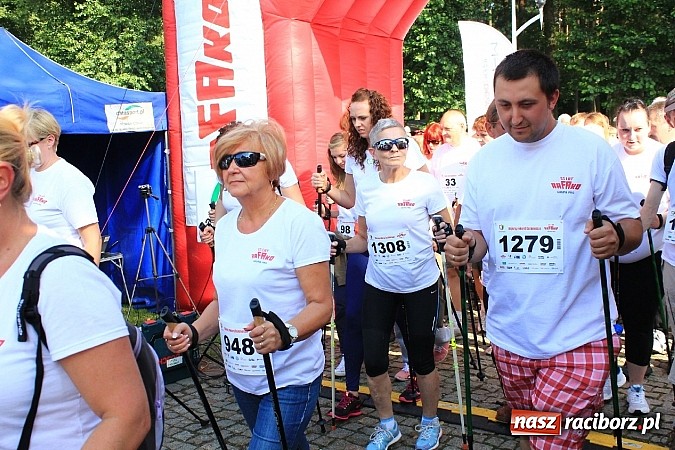 Zdjęcie w galerii na portalu naszraciborz.pl: Rekord Guinnessa w Nordic Walking w liczbach wiadomości z regionu