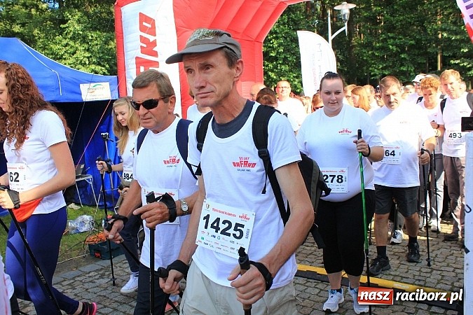 Zdjęcie w galerii na portalu naszraciborz.pl: Rekord Guinnessa w Nordic Walking w liczbach wiadomości z regionu