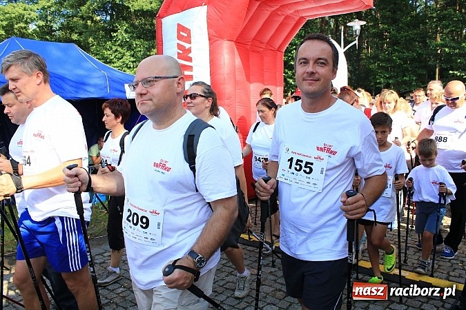 Zdjęcie w galerii na portalu naszraciborz.pl: Rekord Guinnessa w Nordic Walking w liczbach wiadomości z regionu