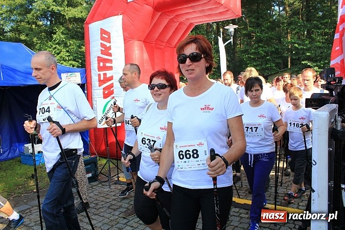 Zdjęcie w galerii na portalu naszraciborz.pl: Rekord Guinnessa w Nordic Walking w liczbach wiadomości z regionu