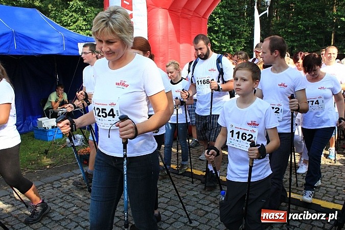Zdjęcie w galerii na portalu naszraciborz.pl: Rekord Guinnessa w Nordic Walking w liczbach wiadomości z regionu
