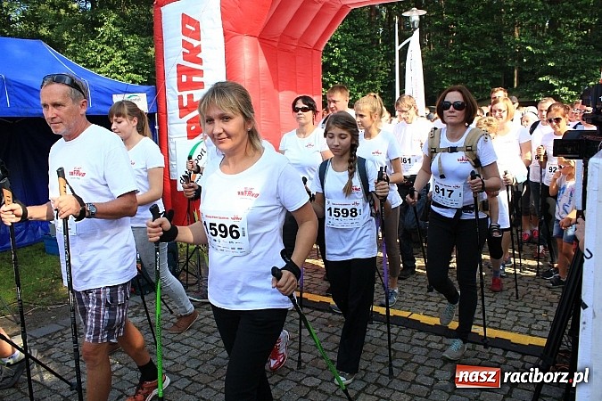 Zdjęcie w galerii na portalu naszraciborz.pl: Rekord Guinnessa w Nordic Walking w liczbach wiadomości z regionu