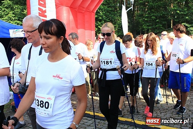Zdjęcie w galerii na portalu naszraciborz.pl: Rekord Guinnessa w Nordic Walking w liczbach wiadomości z regionu