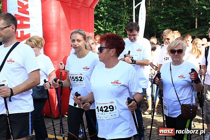 Zdjęcie w galerii na portalu naszraciborz.pl: Rekord Guinnessa w Nordic Walking w liczbach wiadomości z regionu