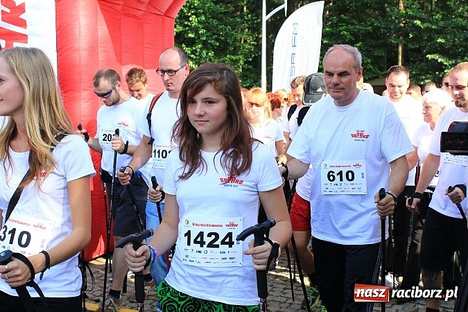 Zdjęcie w galerii na portalu naszraciborz.pl: Rekord Guinnessa w Nordic Walking w liczbach wiadomości z regionu