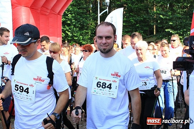Zdjęcie w galerii na portalu naszraciborz.pl: Rekord Guinnessa w Nordic Walking w liczbach wiadomości z regionu