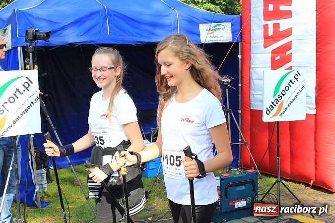 Zdjęcie w galerii na portalu naszraciborz.pl: Rekord Guinnessa w Nordic Walking w liczbach wiadomości z regionu