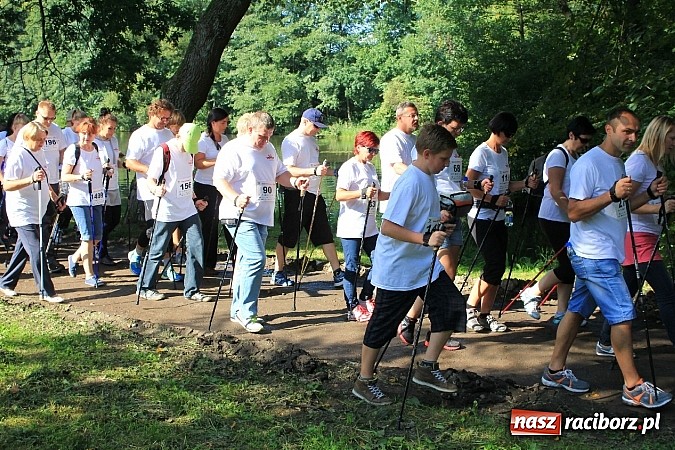 Zdjęcie w galerii na portalu naszraciborz.pl: Rekord Guinnessa w Nordic Walking w liczbach wiadomości z regionu