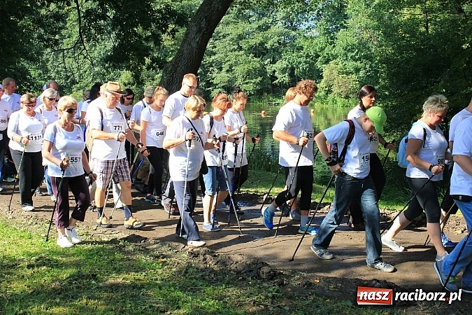 Zdjęcie w galerii na portalu naszraciborz.pl: Rekord Guinnessa w Nordic Walking w liczbach wiadomości z regionu
