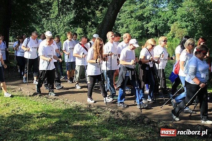 Zdjęcie w galerii na portalu naszraciborz.pl: Rekord Guinnessa w Nordic Walking w liczbach wiadomości z regionu