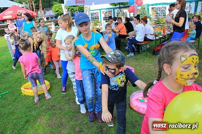 Zdjęcie w galerii na portalu naszraciborz.pl: Rekord Guinnessa w Nordic Walking w liczbach wiadomości z regionu