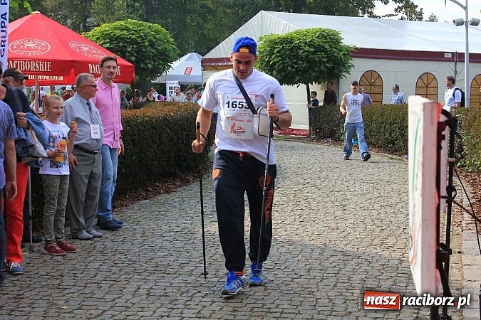 Zdjęcie w galerii na portalu naszraciborz.pl: Rekord Guinnessa w Nordic Walking w liczbach wiadomości z regionu
