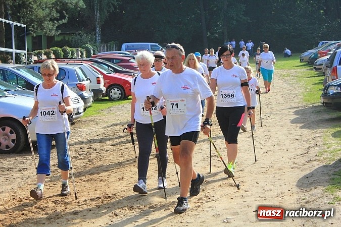 Zdjęcie w galerii na portalu naszraciborz.pl: Rekord Guinnessa w Nordic Walking w liczbach wiadomości z regionu