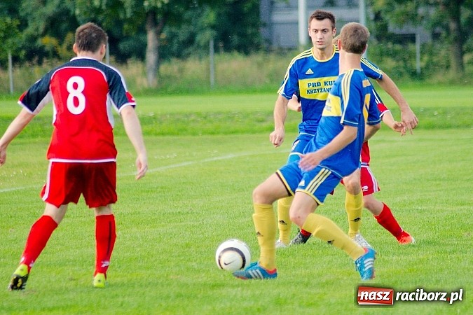 Zdjęcie w galerii na portalu naszraciborz.pl: Rafako zremisowało z osłabionym Rogowem. Kuriozalna pomyłka sędziego wiadomości z regionu