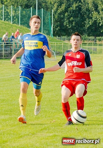 Zdjęcie w galerii na portalu naszraciborz.pl: Rafako zremisowało z osłabionym Rogowem. Kuriozalna pomyłka sędziego wiadomości z regionu