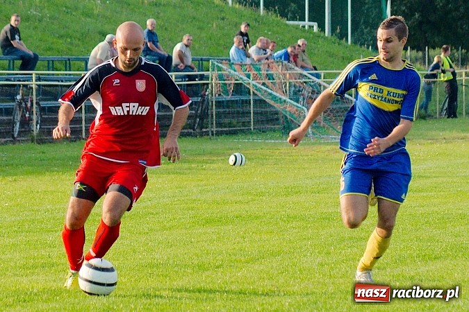 Zdjęcie w galerii na portalu naszraciborz.pl: Rafako zremisowało z osłabionym Rogowem. Kuriozalna pomyłka sędziego wiadomości z regionu