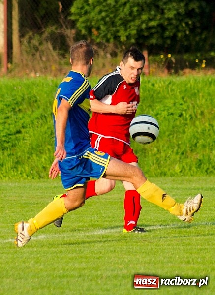 Zdjęcie w galerii na portalu naszraciborz.pl: Rafako zremisowało z osłabionym Rogowem. Kuriozalna pomyłka sędziego wiadomości z regionu