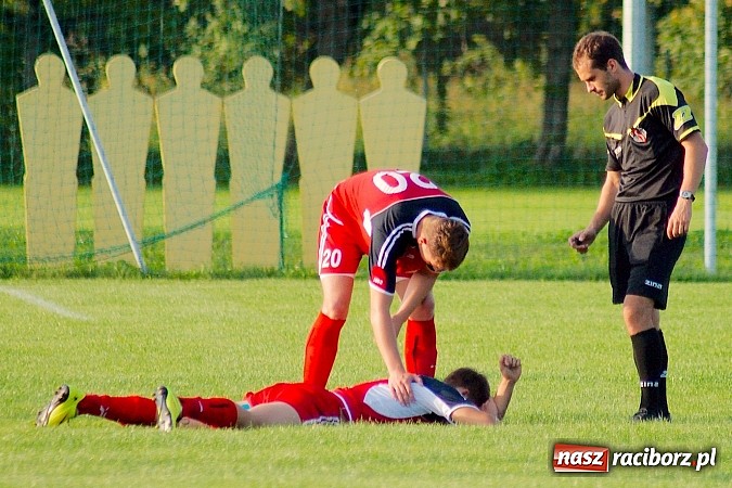 Zdjęcie w galerii na portalu naszraciborz.pl: Rafako zremisowało z osłabionym Rogowem. Kuriozalna pomyłka sędziego wiadomości z regionu