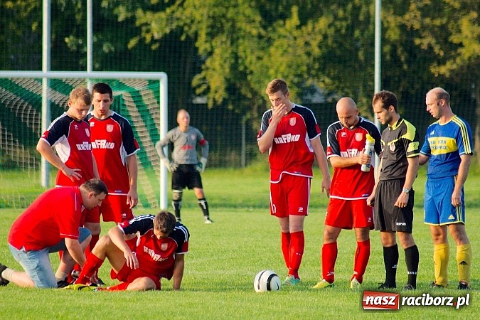 Zdjęcie w galerii na portalu naszraciborz.pl: Rafako zremisowało z osłabionym Rogowem. Kuriozalna pomyłka sędziego wiadomości z regionu