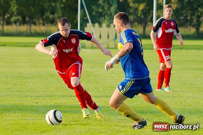 Zdjęcie w galerii na portalu naszraciborz.pl: Rafako zremisowało z osłabionym Rogowem. Kuriozalna pomyłka sędziego wiadomości z regionu