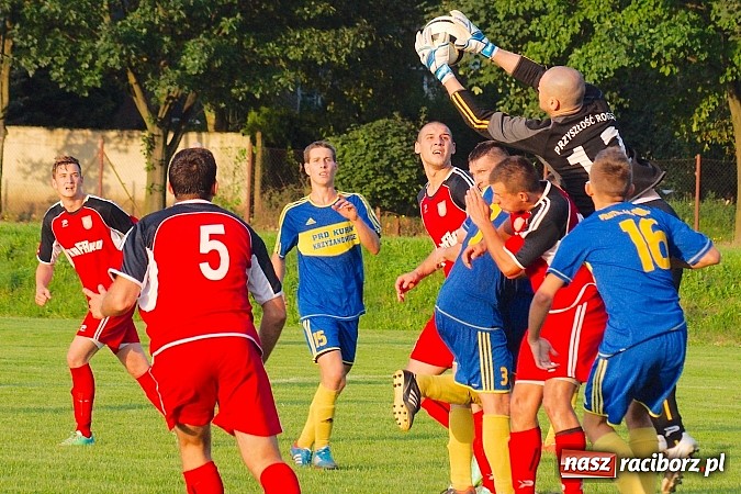 Zdjęcie w galerii na portalu naszraciborz.pl: Rafako zremisowało z osłabionym Rogowem. Kuriozalna pomyłka sędziego wiadomości z regionu