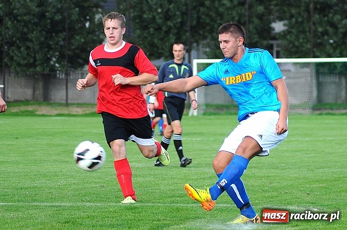 Zdjęcie w galerii na portalu naszraciborz.pl: Niewykorzystane sytuacje się mszczą. Podział punktów w Studziennej wiadomości z regionu