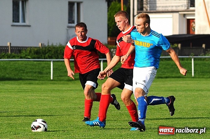 Zdjęcie w galerii na portalu naszraciborz.pl: Niewykorzystane sytuacje się mszczą. Podział punktów w Studziennej wiadomości z regionu