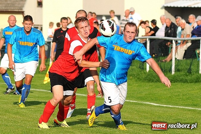 Zdjęcie w galerii na portalu naszraciborz.pl: Niewykorzystane sytuacje się mszczą. Podział punktów w Studziennej wiadomości z regionu