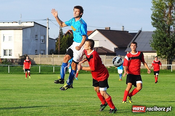 Zdjęcie w galerii na portalu naszraciborz.pl: Niewykorzystane sytuacje się mszczą. Podział punktów w Studziennej wiadomości z regionu