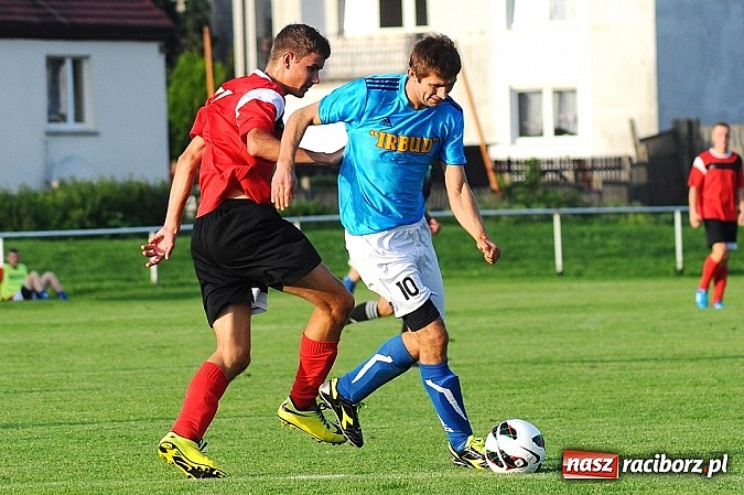 Zdjęcie w galerii na portalu naszraciborz.pl: Niewykorzystane sytuacje się mszczą. Podział punktów w Studziennej wiadomości z regionu