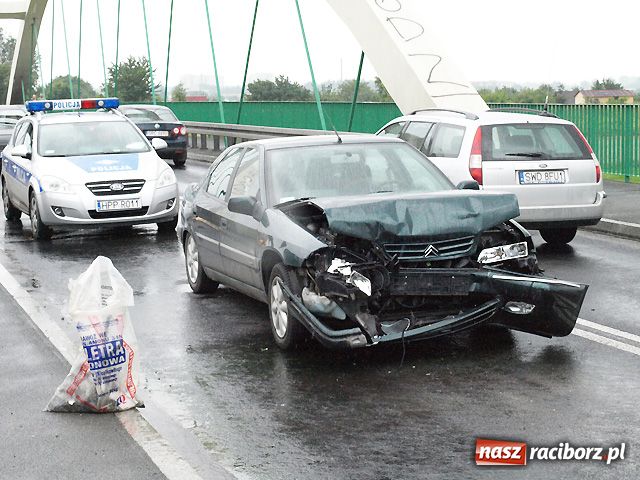 Zdjęcie w galerii na portalu naszraciborz.pl: Jedna KRAKSA, potężne KORKI wiadomości z regionu