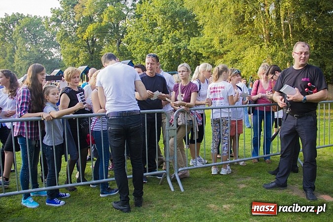 Zdjęcie w galerii na portalu naszraciborz.pl: Pectus i Paranienormalni gwiazdami 65. urodzin Rafako   wiadomości z regionu