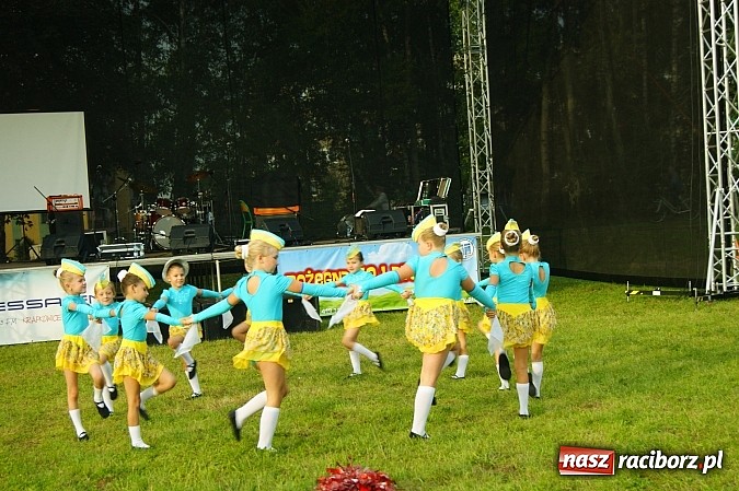 Zdjęcie w galerii na portalu naszraciborz.pl: Kuźnia Raciborska żegna lato 2014 wiadomości z regionu