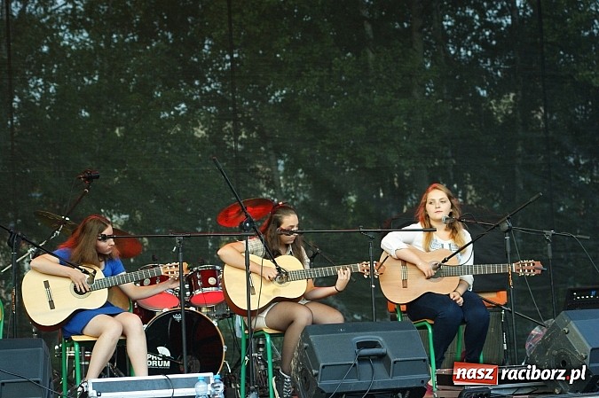 Zdjęcie w galerii na portalu naszraciborz.pl: Kuźnia Raciborska żegna lato 2014 wiadomości z regionu