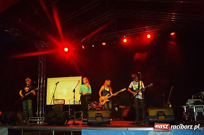 Zdjęcie w galerii na portalu naszraciborz.pl: Kuźnia Raciborska żegna lato 2014 wiadomości z regionu