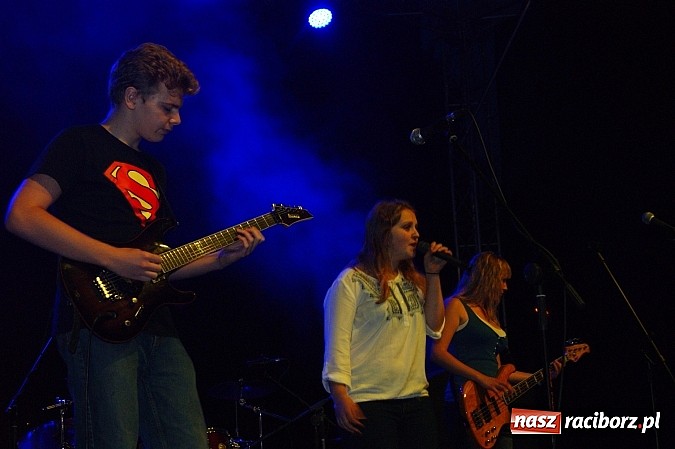 Zdjęcie w galerii na portalu naszraciborz.pl: Kuźnia Raciborska żegna lato 2014 wiadomości z regionu