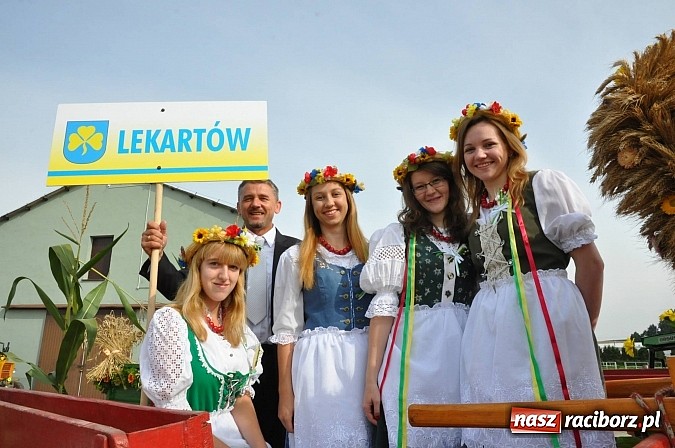 Zdjęcie w galerii na portalu naszraciborz.pl: Dożynki gminy Pietrowice Wlk. - Pawłów 2014 wiadomości z regionu