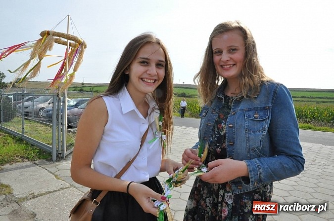 Zdjęcie w galerii na portalu naszraciborz.pl: Dożynki gminy Pietrowice Wlk. - Pawłów 2014 wiadomości z regionu